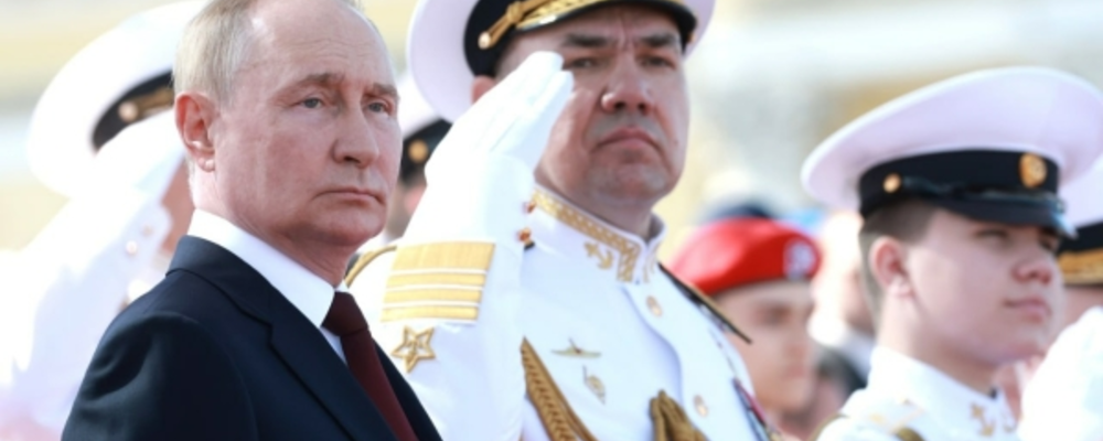Путин на дне ВМФ